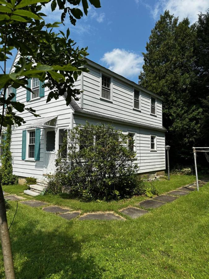 Cute Cape Cod Style Home Pittsfield Extérieur photo